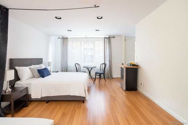 25 Franklin Avenue 6K, White Plains, NY 10601