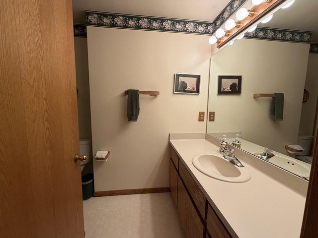 1522 N Francis STREET, Port Washington, WI 53074