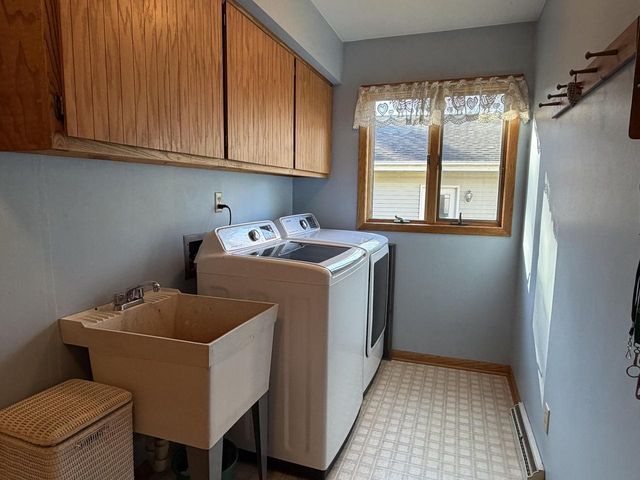 1522 N Francis STREET, Port Washington, WI 53074