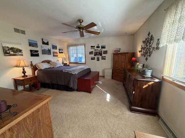 1522 N Francis STREET, Port Washington, WI 53074