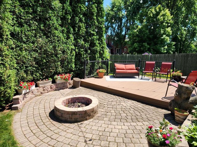 1522 N Francis STREET, Port Washington, WI 53074