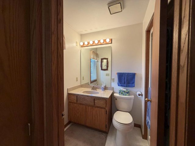 1522 N Francis STREET, Port Washington, WI 53074