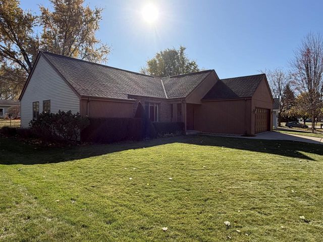 1522 N Francis STREET, Port Washington, WI 53074