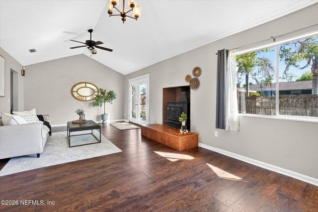5289 RAINEY Avenue N, Orange Park, FL 32065