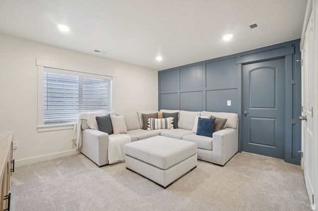 4453 E HURSTBOURNE DR, Eagle Mountain, UT 84005