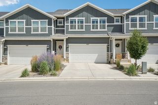 4453 E HURSTBOURNE DR, Eagle Mountain, UT 84005