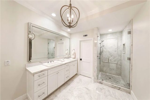 512 Jasmine Avenue, Corona Del Mar, CA 92625