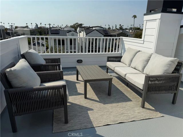 512 Jasmine Avenue, Corona Del Mar, CA 92625