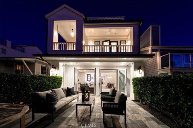 512 Jasmine Avenue, Corona Del Mar, CA 92625