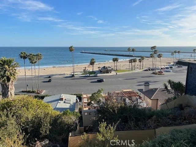 512 Jasmine Avenue, Corona Del Mar, CA 92625