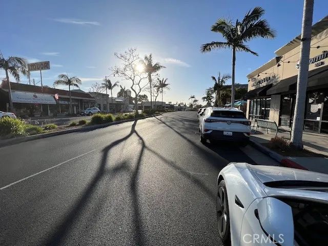 512 Jasmine Avenue, Corona Del Mar, CA 92625