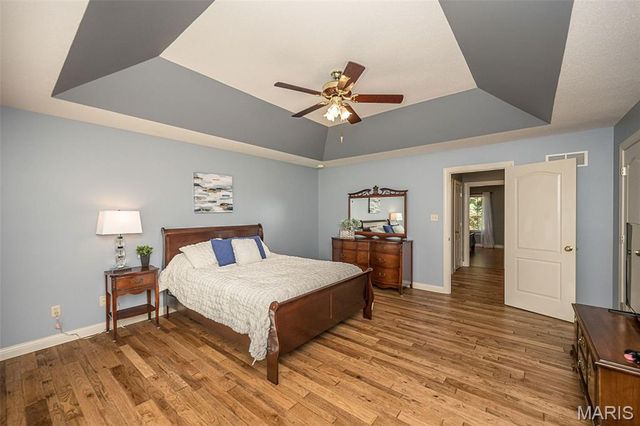 73 Gillette Field Close, St Charles, MO 63304