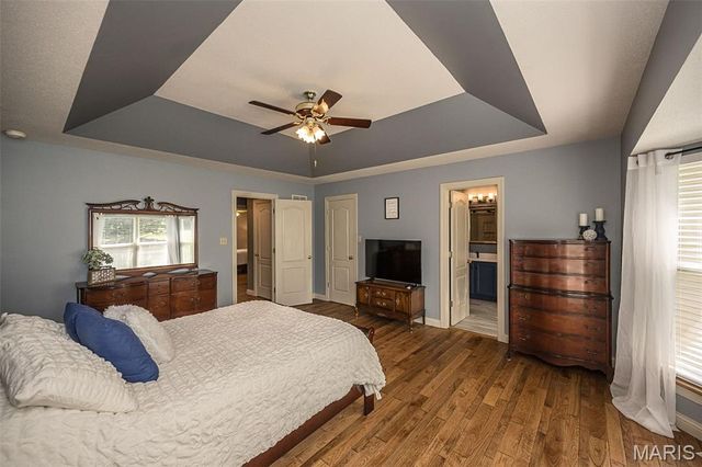 73 Gillette Field Close, St Charles, MO 63304