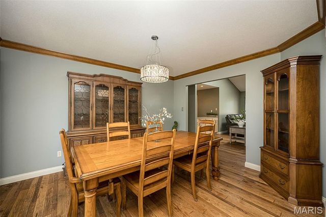 73 Gillette Field Close, St Charles, MO 63304