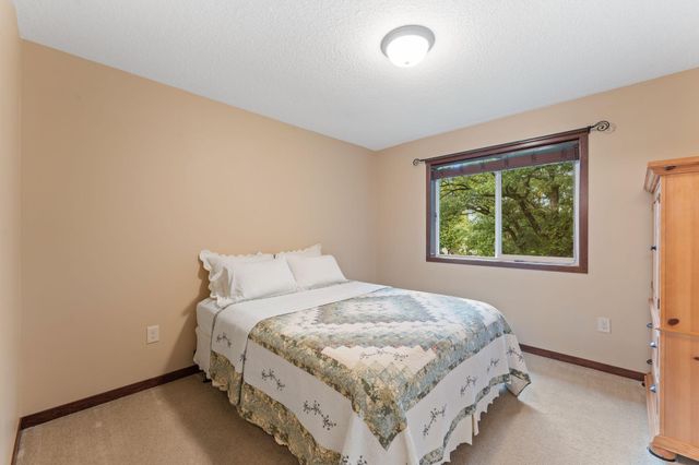 21215 Old Lake George Boulevard NW, Oak Grove, MN 55303