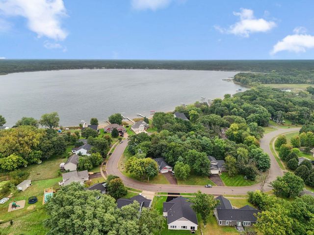 21215 Old Lake George Boulevard NW, Oak Grove, MN 55303