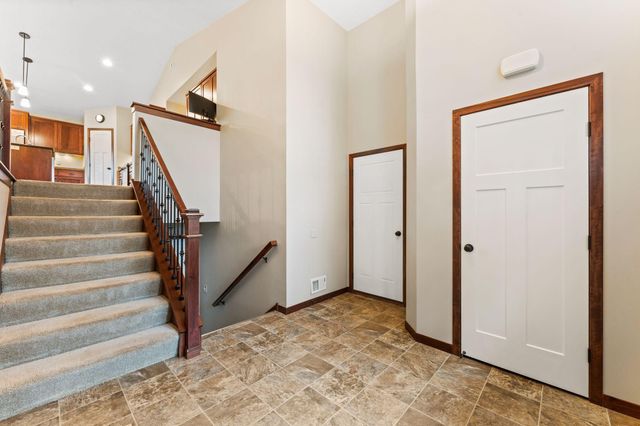 21215 Old Lake George Boulevard NW, Oak Grove, MN 55303