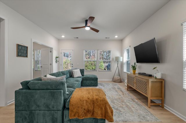 181 Surfbird Road, Summerville, SC 29486