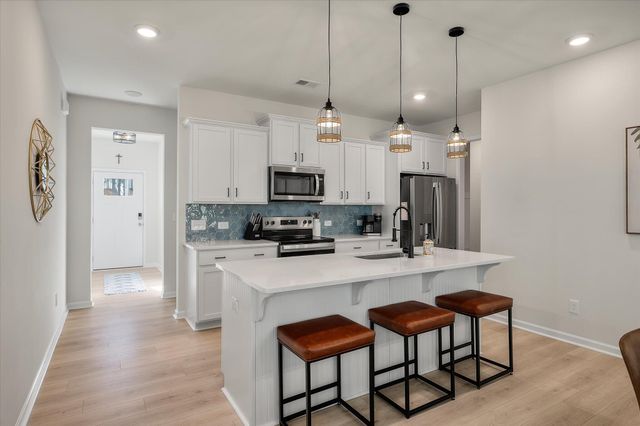 181 Surfbird Road, Summerville, SC 29486