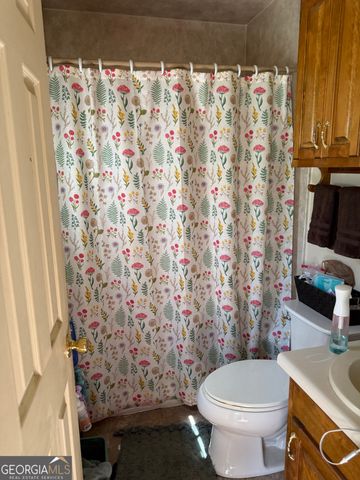 214 Eric Drive, Bonaire, GA 31005