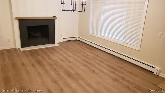635 Cumberland Street, Mount Clemens, MI 48043