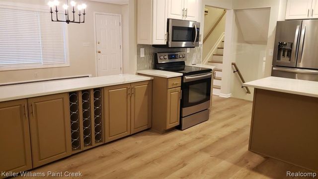 635 Cumberland Street, Mount Clemens, MI 48043