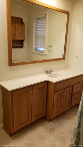 635 Cumberland Street, Mount Clemens, MI 48043