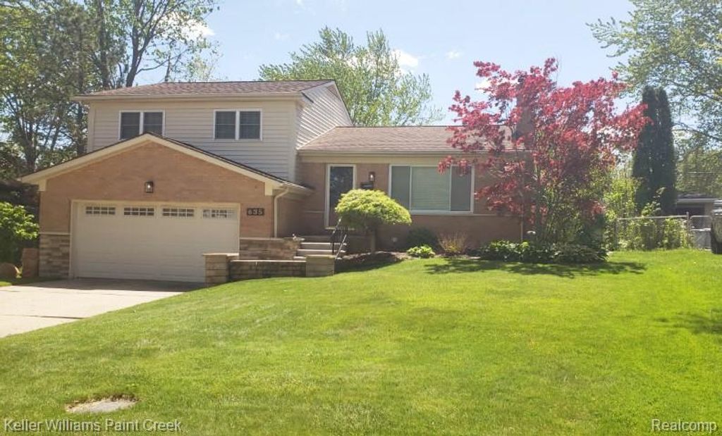 635 Cumberland Street, Mount Clemens, MI 48043