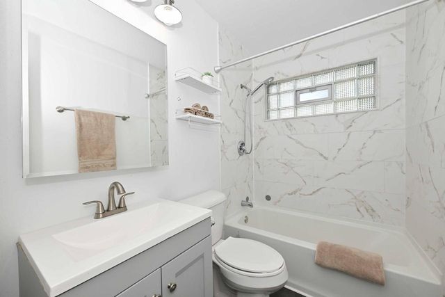 4551 S 50th STREET, Greenfield, WI 53220