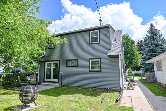 4551 S 50th STREET, Greenfield, WI 53220