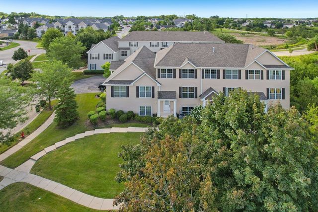1475 W Sedgewood Court, Round Lake, IL 60073