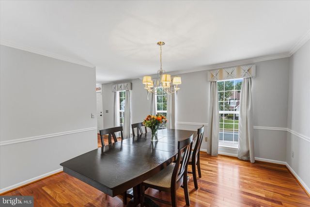 4921 FRISHMAN CT, Woodbridge, VA 22193