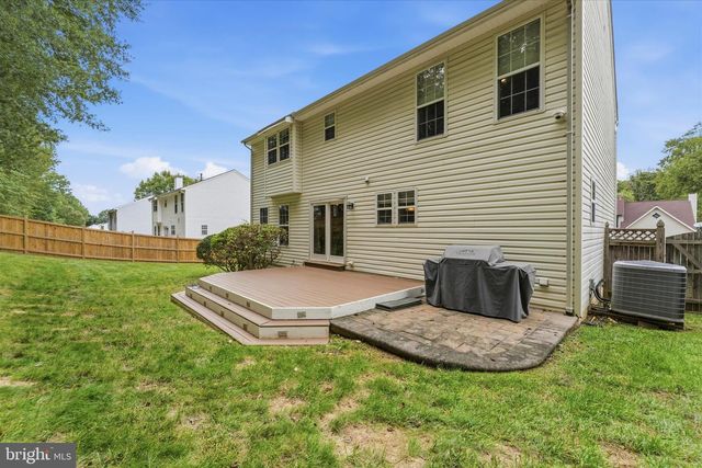 4921 FRISHMAN CT, Woodbridge, VA 22193
