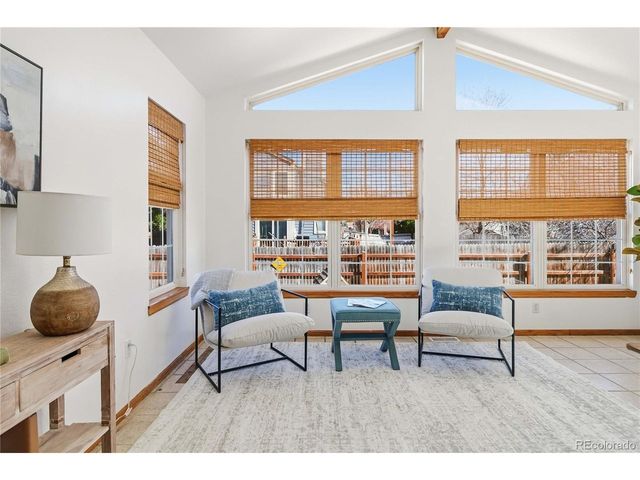 64 Macon St, Aurora, CO 80010