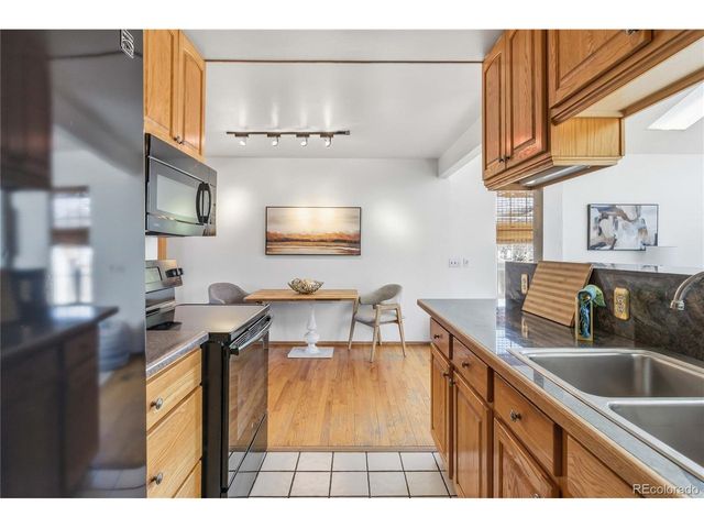 64 Macon St, Aurora, CO 80010