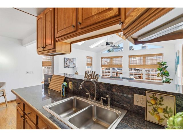 64 Macon St, Aurora, CO 80010