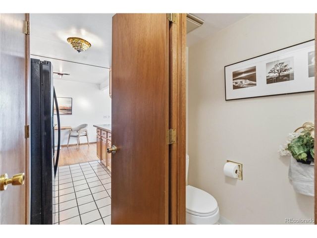 64 Macon St, Aurora, CO 80010