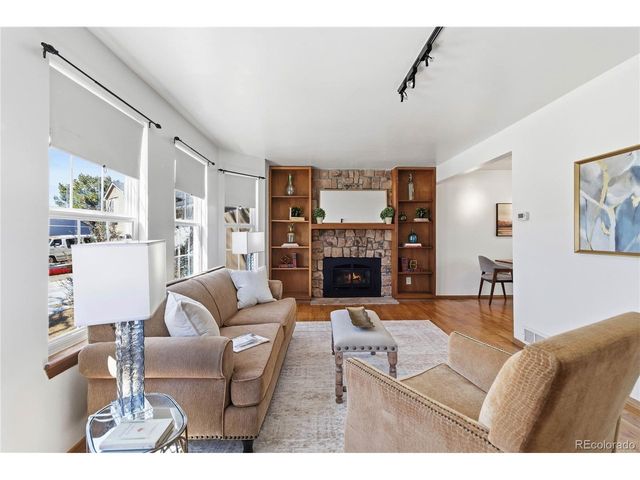 64 Macon St, Aurora, CO 80010