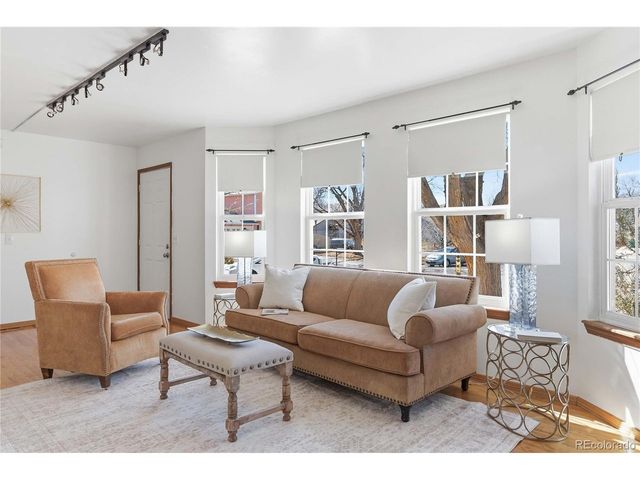 64 Macon St, Aurora, CO 80010