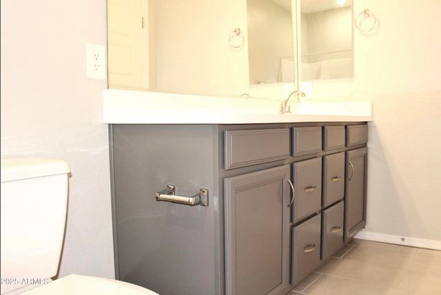 2625 S Peppertree Drive Unit 104, Gilbert, AZ 85295