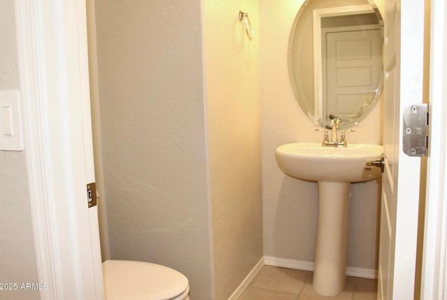2625 S Peppertree Drive Unit 104, Gilbert, AZ 85295