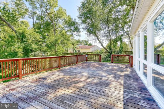 3625 CROOKED HILL RD, Harrisburg, PA 17110