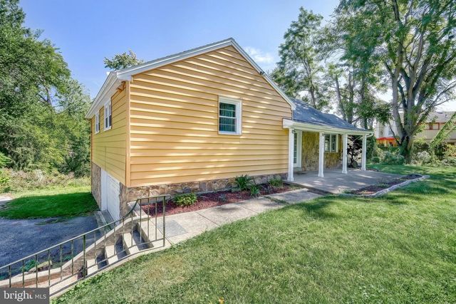 3625 CROOKED HILL RD, Harrisburg, PA 17110