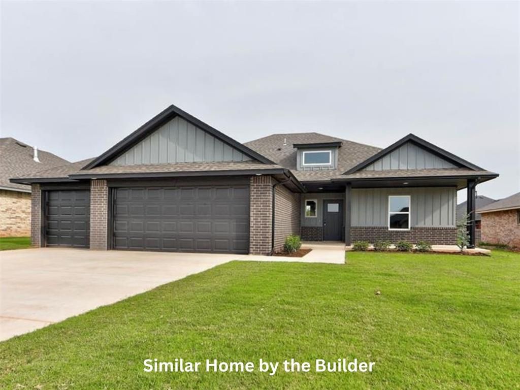 1945 W Crossbow Way, Mustang, OK 73064