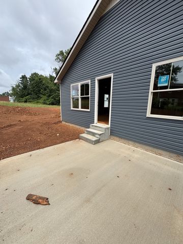 2663 Scott Dr, Clarksville, TN 37042