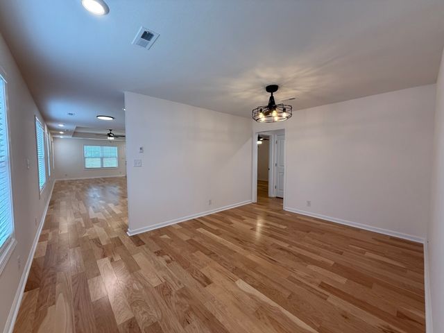 2663 Scott Dr, Clarksville, TN 37042