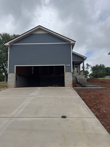 2663 Scott Dr, Clarksville, TN 37042