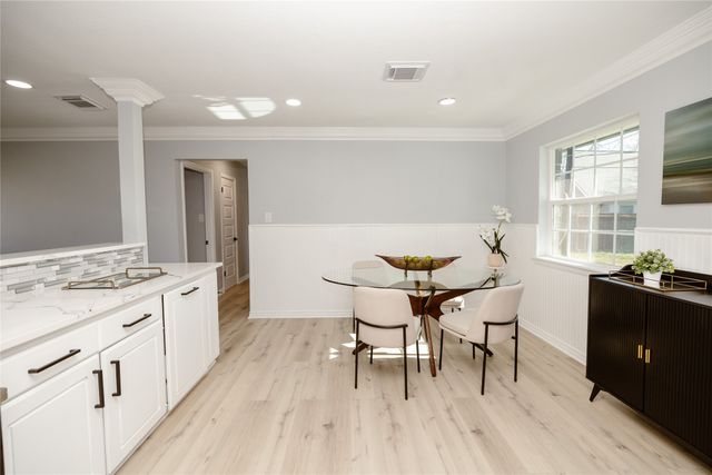 524 Ridgecrest Drive, Lewisville, TX 75067