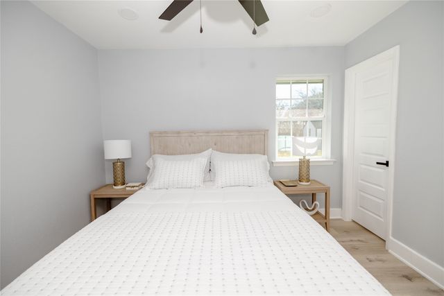 524 Ridgecrest Drive, Lewisville, TX 75067