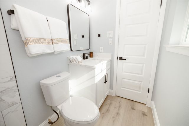 524 Ridgecrest Drive, Lewisville, TX 75067